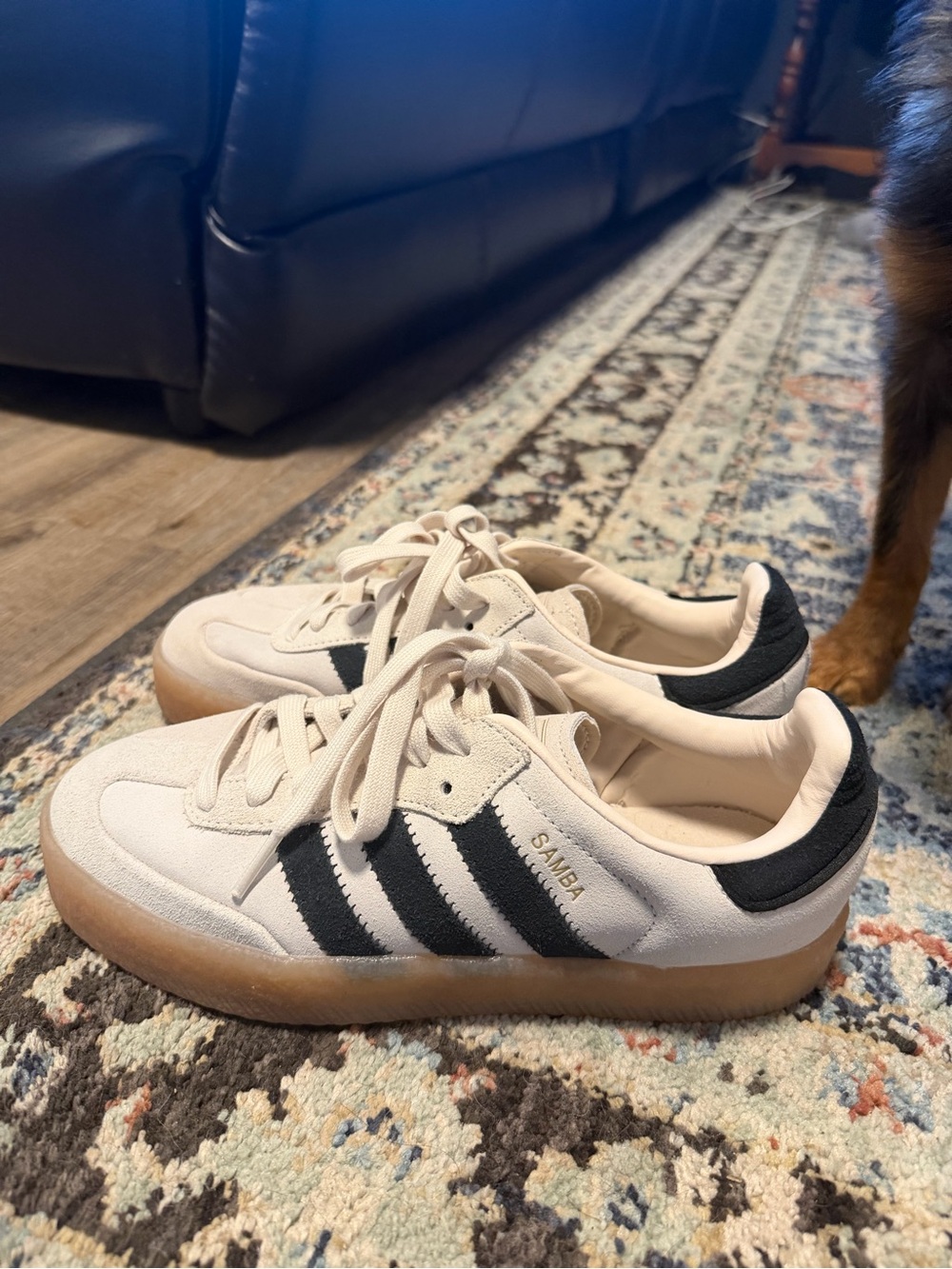 Cream adidas sambas - Picture 3 of 10